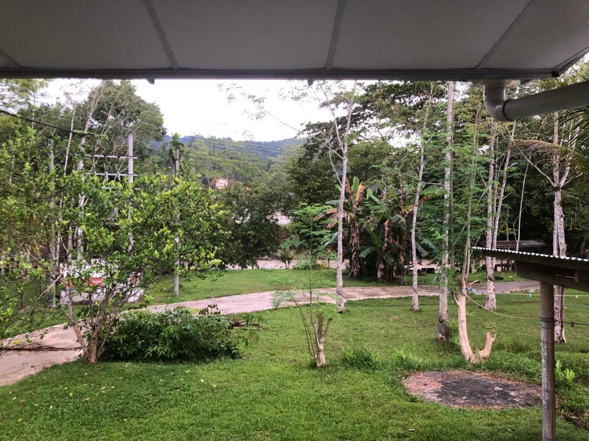Grace Guesthouse Kota Belud Екстериор снимка